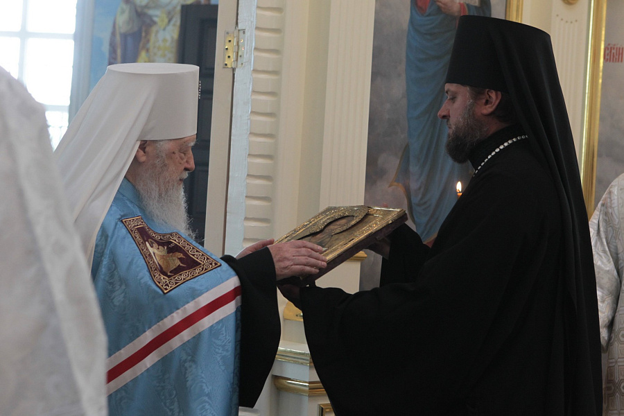Великое освящение Казанского храма села Дединово